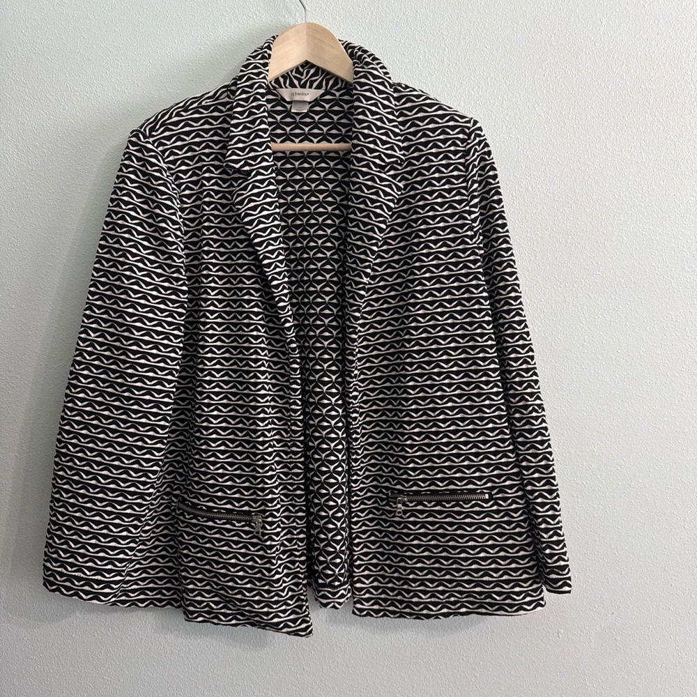CJ Banks Black & White Pucker Wavy Stripe Open-Front Jacket Blazer 1X